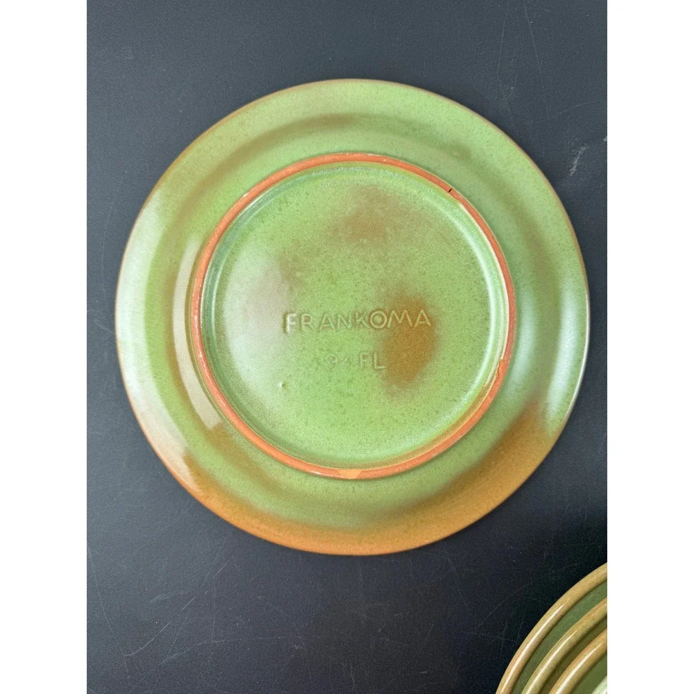 Set of 5 Vintage Green Stoneware Salad Plates Wagon Wheel Sunburst Embossed 8